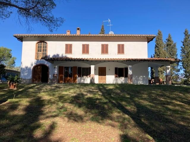 Villa con giardino a Vinci