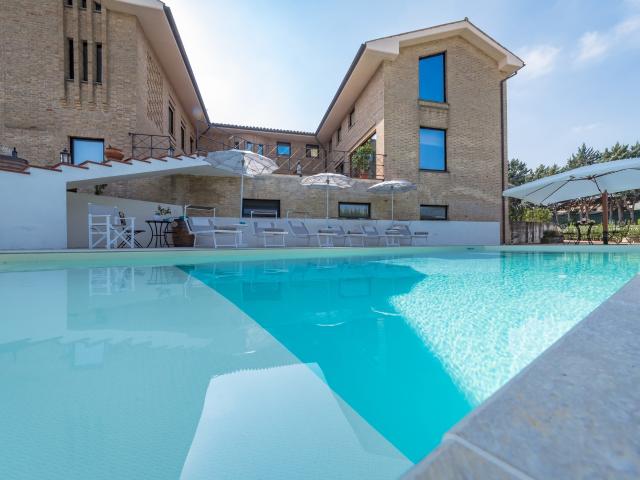 Villa con giardino a Barbara