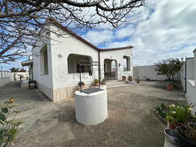 Villa con giardino a Campobello di Mazara
