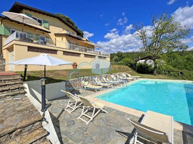 Villa con giardino a Castelnuovo Magra