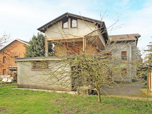 Villa con giardino a Castiglione Olona
