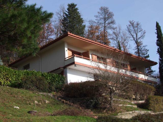 Villa con giardino a Dicomano