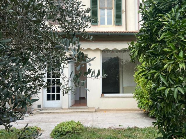 Villa con giardino a Empoli