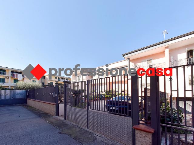 Villa con giardino a Marcianise