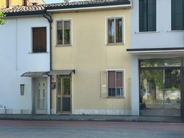 Villa con giardino a Montagnana