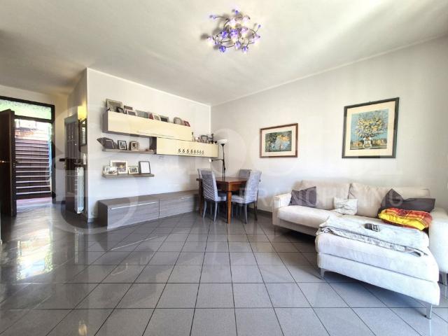 Villa con giardino a Monte San Pietro