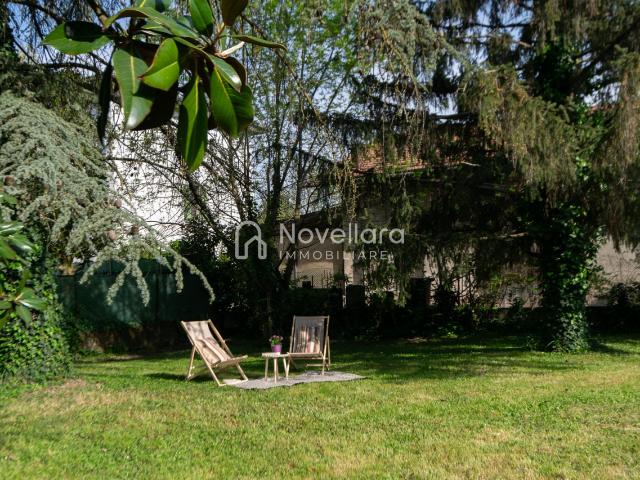 Villa con giardino a Novellara