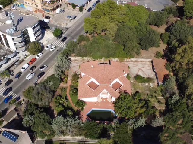 Villa con giardino a Olbia