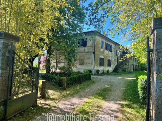 Villa con giardino a Orvieto