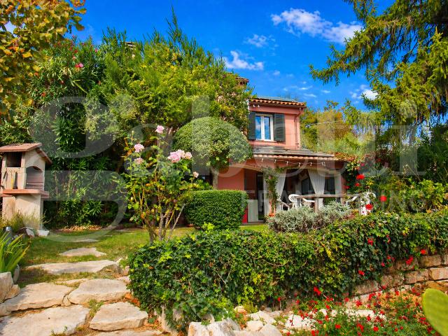 Villa con giardino a Penna in Teverina