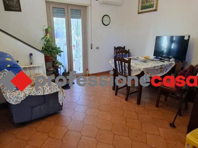 Villa con giardino a Pomezia