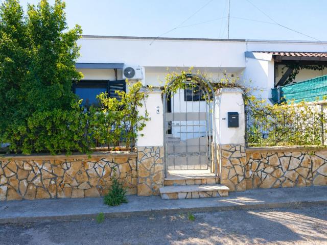 Villa con giardino a Porto Cesareo