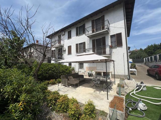 Villa con giardino a Robecco sul Naviglio