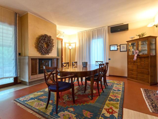 Villa con giardino a San Miniato