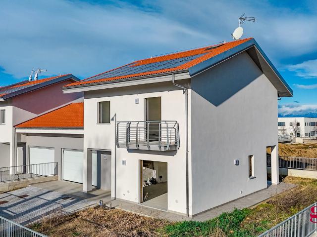 Villa con giardino a Saluzzo