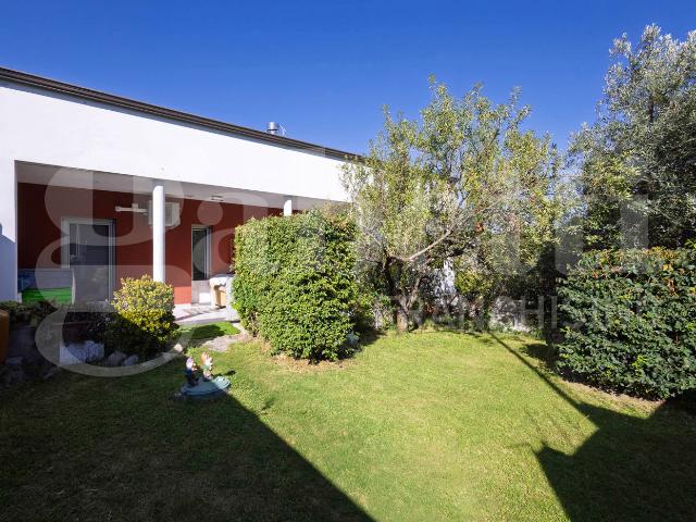 Villa con giardino a Senorbì