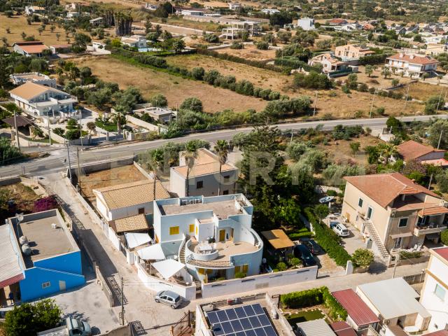Villa con giardino in sp67 51, Pozzallo