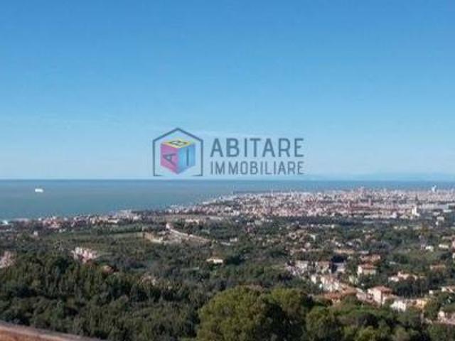 Villa con giardino, Livorno montenero