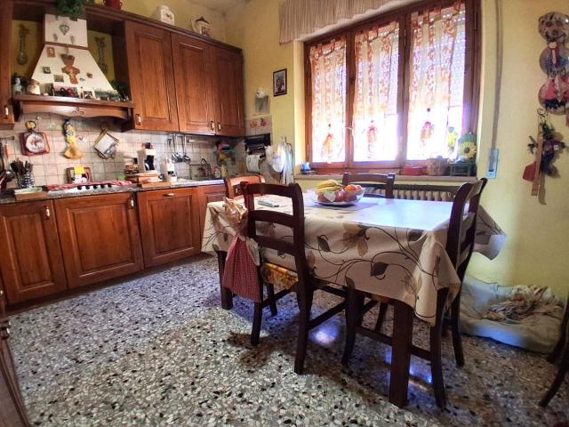 Villa con giardino, Lucca tempagnano di lunata