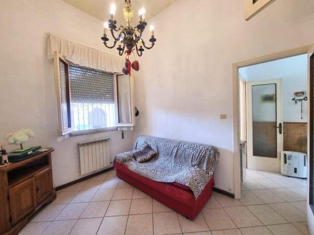 Villa con giardino, Viareggio marco polo