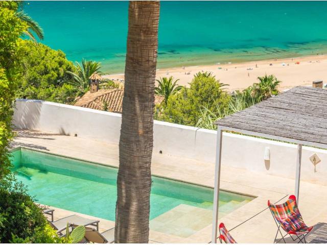 Villa con impresionantes vistas al Atlántico en Atlanterra. 216m² Tarifa