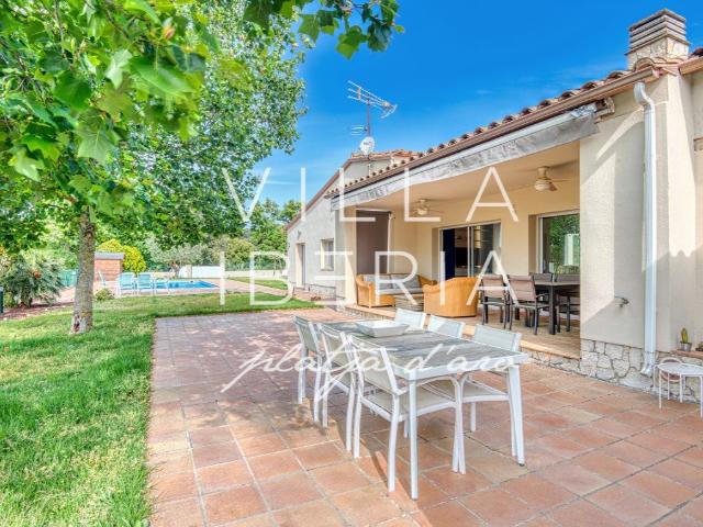 Villa Con Piscina Y Vistas En Bell Lloc 200m² Santa Cristina d'Aro