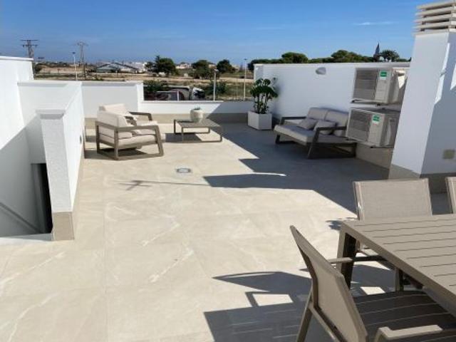 VILLA CON PISCINA SAN PEDRO DEL PINATAR