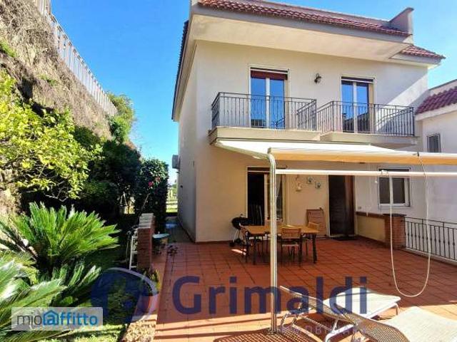 Villa con terrazzo Napoli