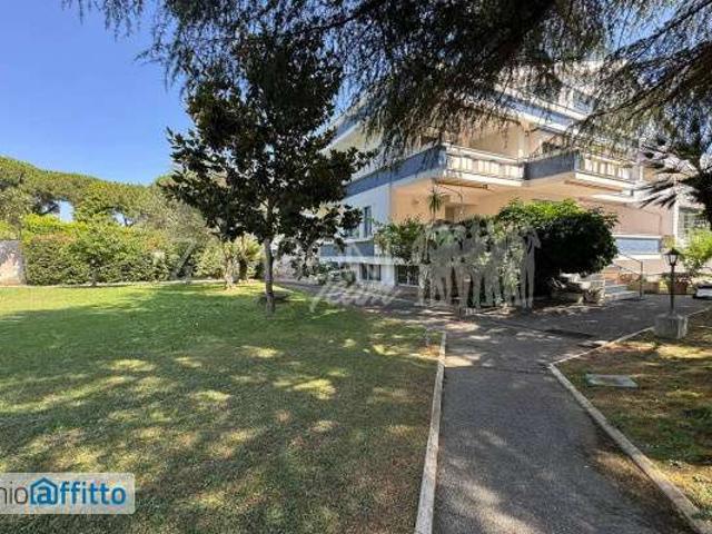 Villa con terrazzo Infernetto, axa, casal palocco, madonnetta a roma