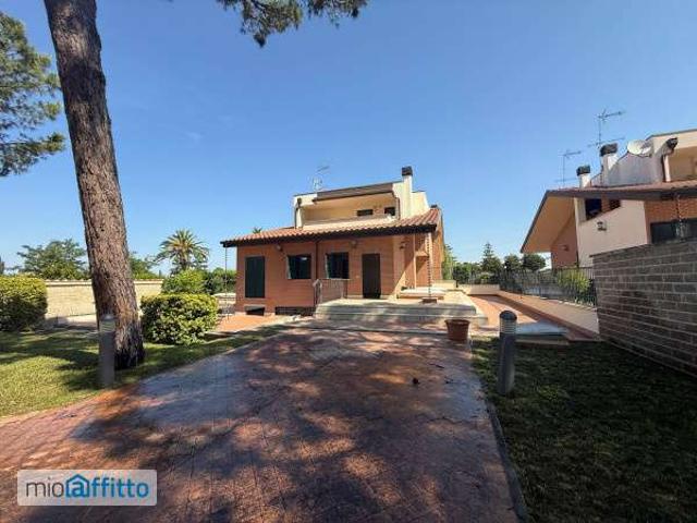 Villa con terrazzo Massimina, tredicesimo, casal lumbroso