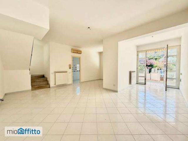 Villa con terrazzo Tommaso natale