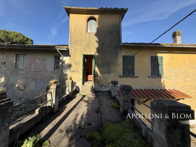Villa con vigneti Docg e Igt e uliveto Bucine, Arezzo 607m² Bucine