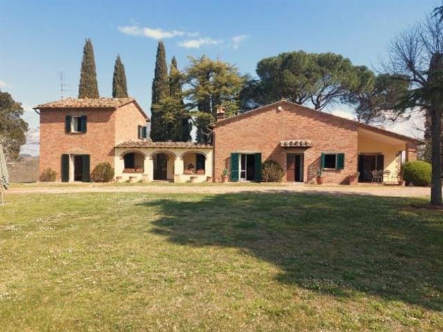 Villa Con Vista Panoramica su Lucignano Rif. V182