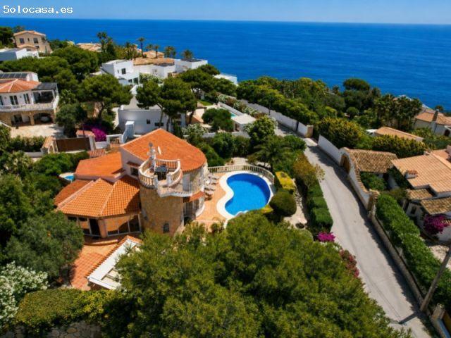 Villa con vistas al mar Mediterráneo y piscina privada en Balcón al Mar, Jávea