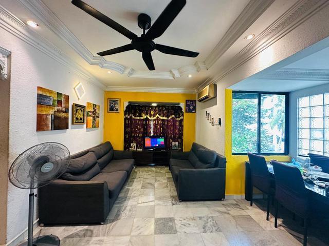 Villa Condo At Relau Renovated 1 Car Park Freehold Full Loan
