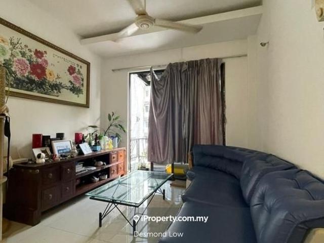 Villa Condominium, Taman Desa Relau, Sungai Ara