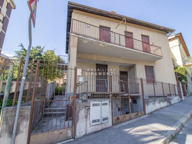 Villa classe A1, Lecco belledo