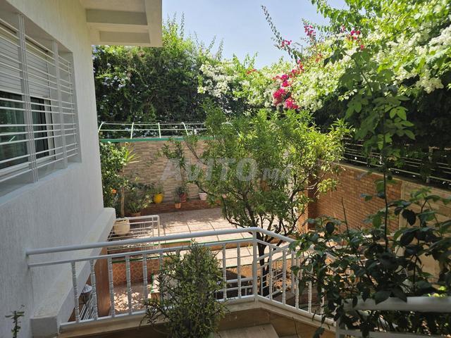 Villa classique luxe proximité École référence