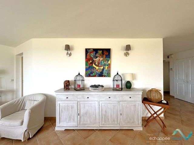 Villa climatisée pour 10 personnes avec piscine chauffée et vue mer à La Londe les Maures