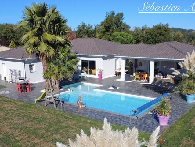 Villa d’architecte contemporaine à 10 minutes d’Agen – Calme, volumes et prestations haut de gamme 47