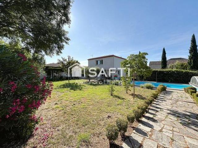 VILLA D’ARCHITECTE de 209 m2 et son Magnifique PARC !