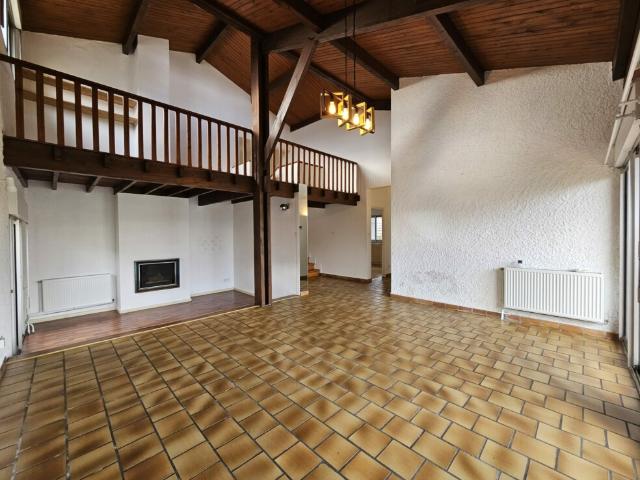 VILLA D’ARCHITECTE QUINT T5