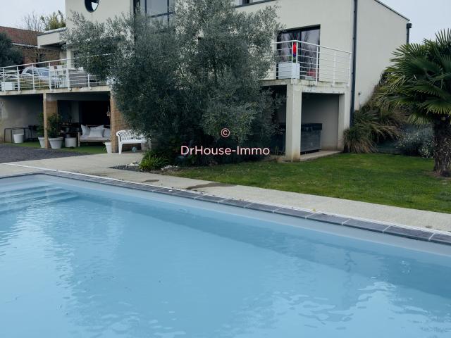 VILLA D EXCEPTION