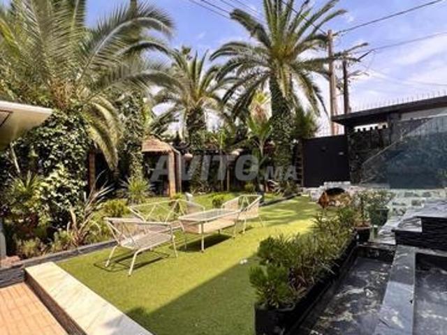Villa d’exception à vendre – dar bouazza