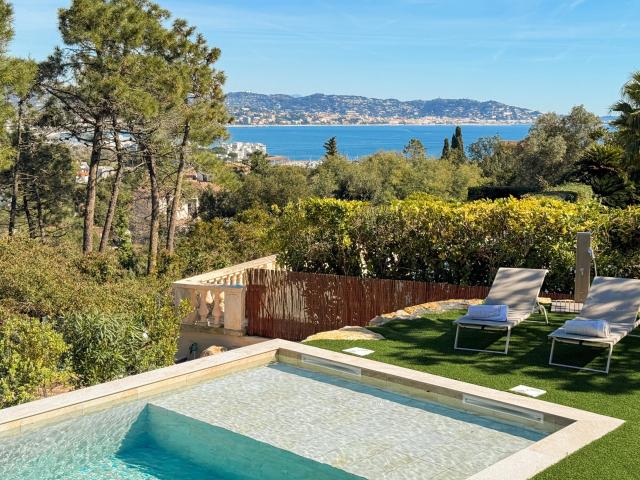 Villa d’exception avec piscine située à Mandelieu la Napoule 290m² Mandelieu la Napoule