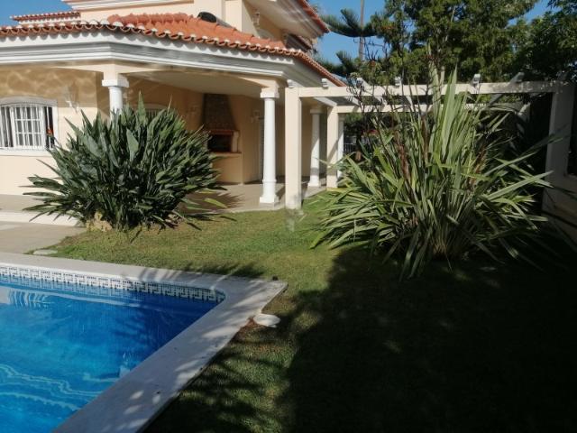 Villa da Escada Branca 6 SUITES espaçosas todas com roupeiros