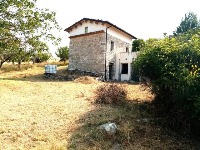 Villa da ristrutturare a Ripalimosani