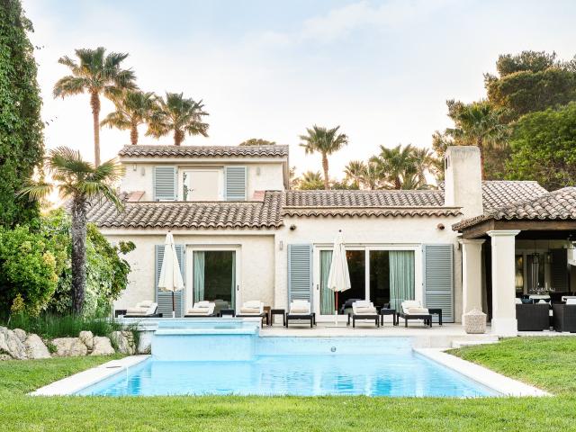 Villa Dans Domaine De Prestige, Plage À Pieds 210m² Saint Tropez