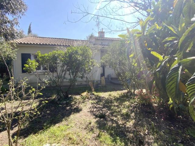 Villa dans quartier recherché Uzès à pieds