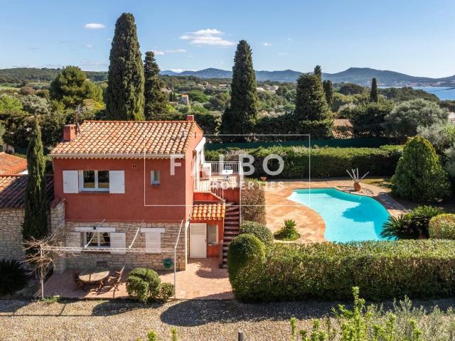 Villa dans résidence fermée avec accès mer La Ciotat 118m² La Ciotat